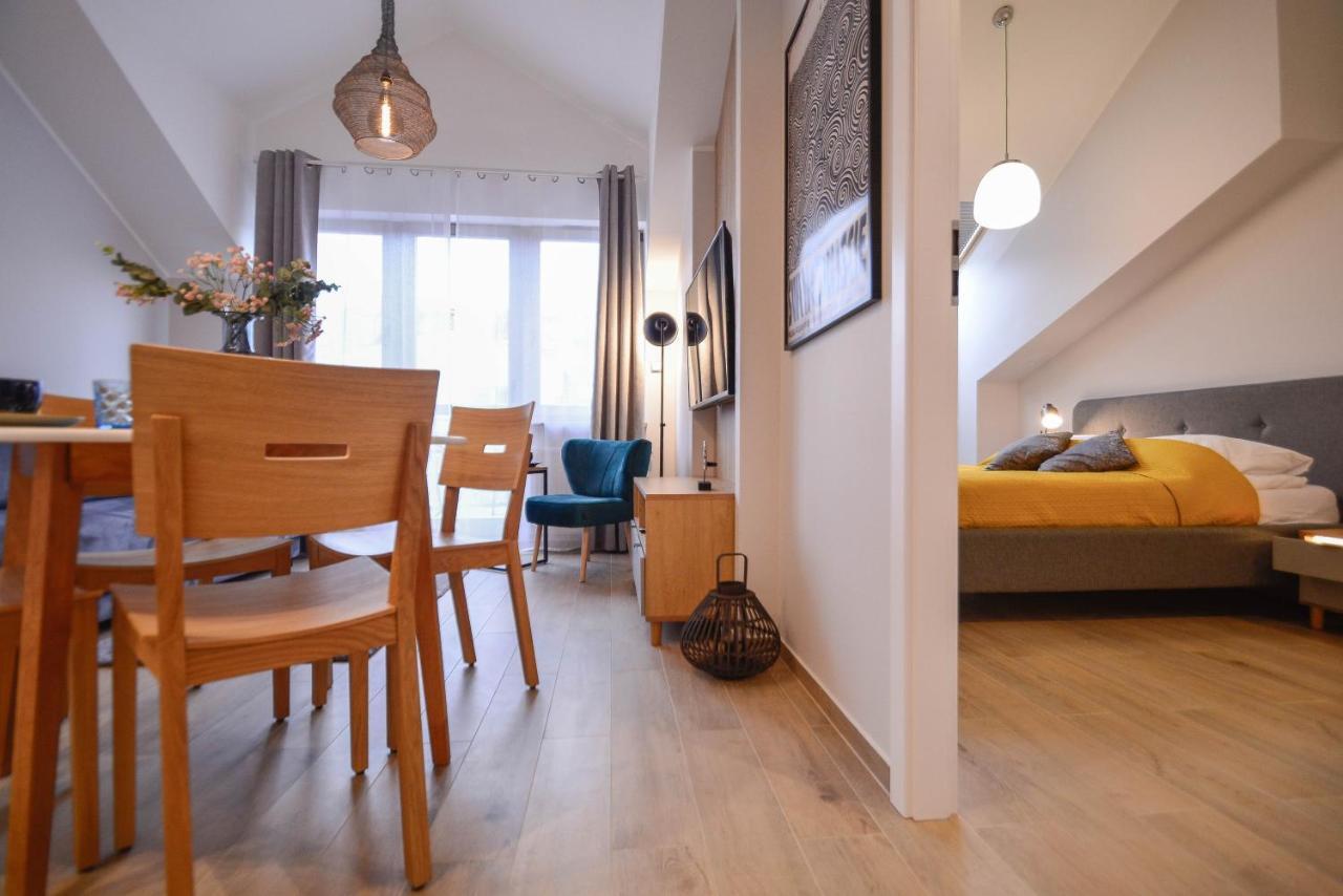Na Wyspie - Zdrojowa 24-26 - Parking Apartment Swinemünde